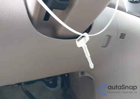 2007 Toyota Sienna Ce z USA, uszkodzony, nr VIN 5TDZK23C97S073183